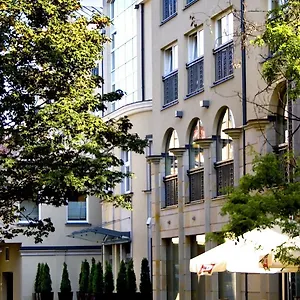 4* Aparthotel Mamaison Diana